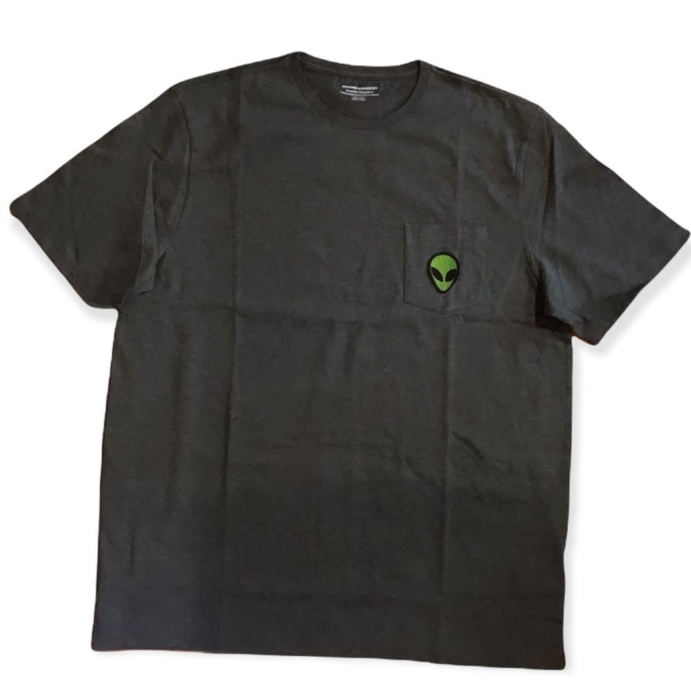 NWT Wool + Pepper Co. Unisex Alien Pocket Tee